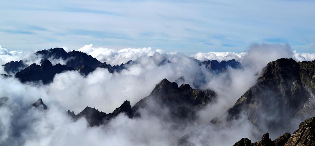 Penzion Alfa Tatry Stara Lesna Ngoại thất bức ảnh