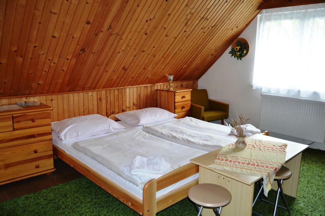 Penzion Alfa Tatry Stara Lesna Ngoại thất bức ảnh